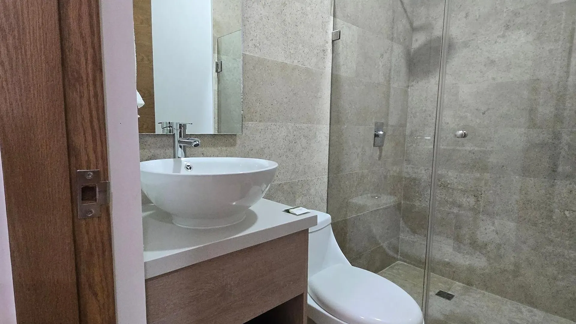 Modern Refuge Just Steps From 5Th Avenue Appartement Playa del Carmen Mexico
