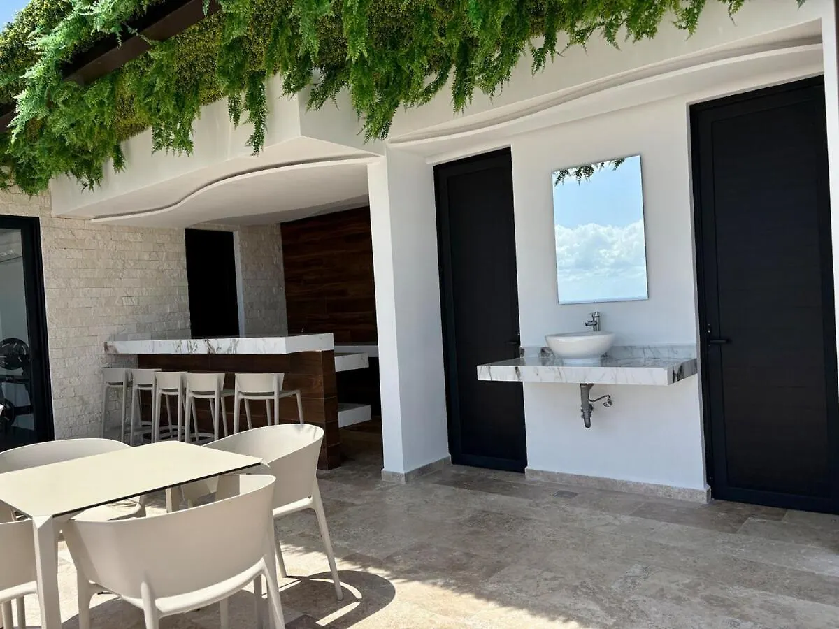 Modern Refuge Just 10 Minutes From Mamitas Beach Playa del Carmen 0*,  Mexico