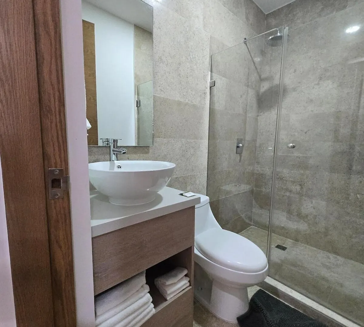 Modern Refuge Just 10 Minutes From Mamitas Beach Playa del Carmen