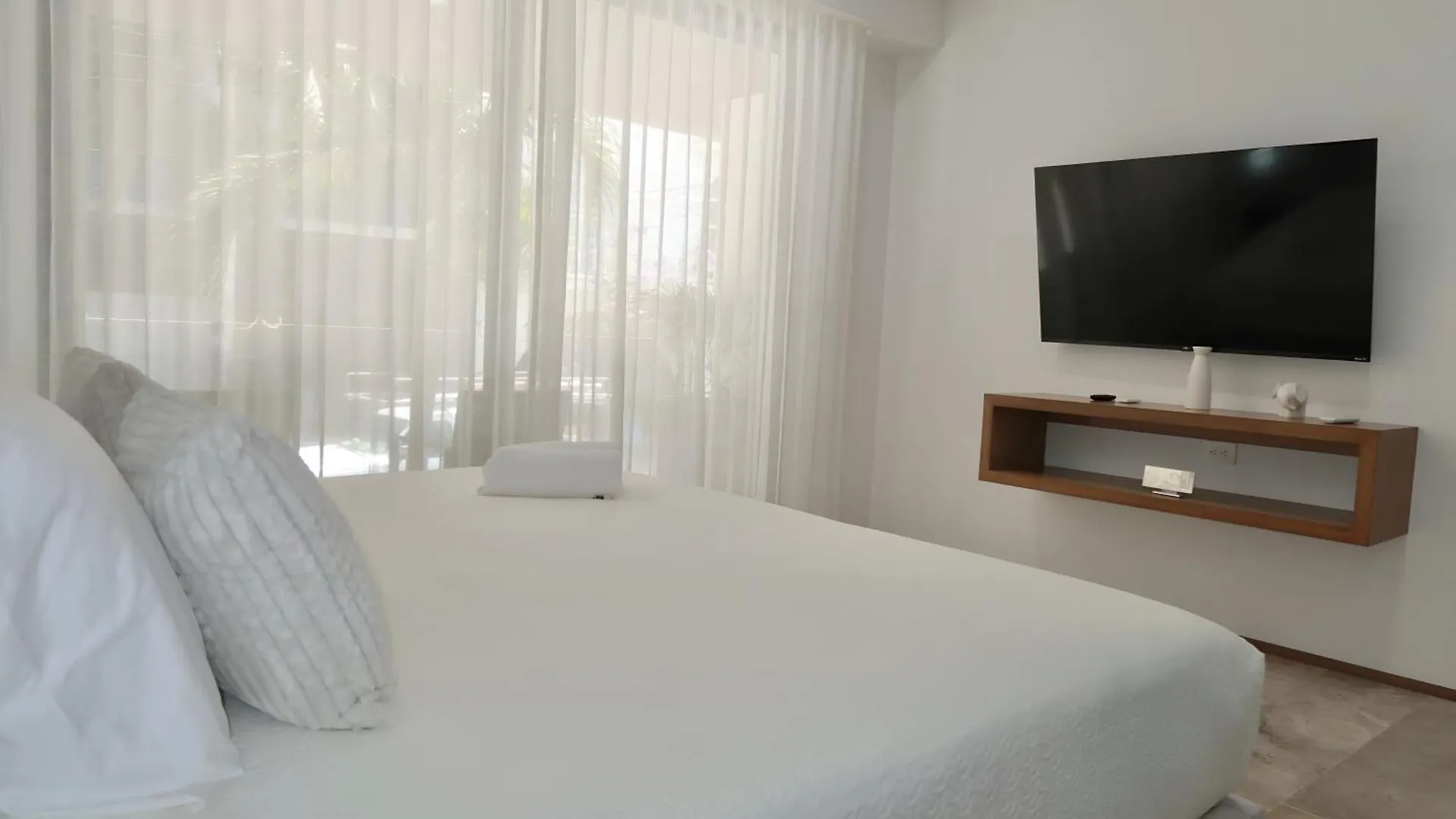 Modern Refuge Just Steps From 5Th Avenue Lejlighed Playa del Carmen