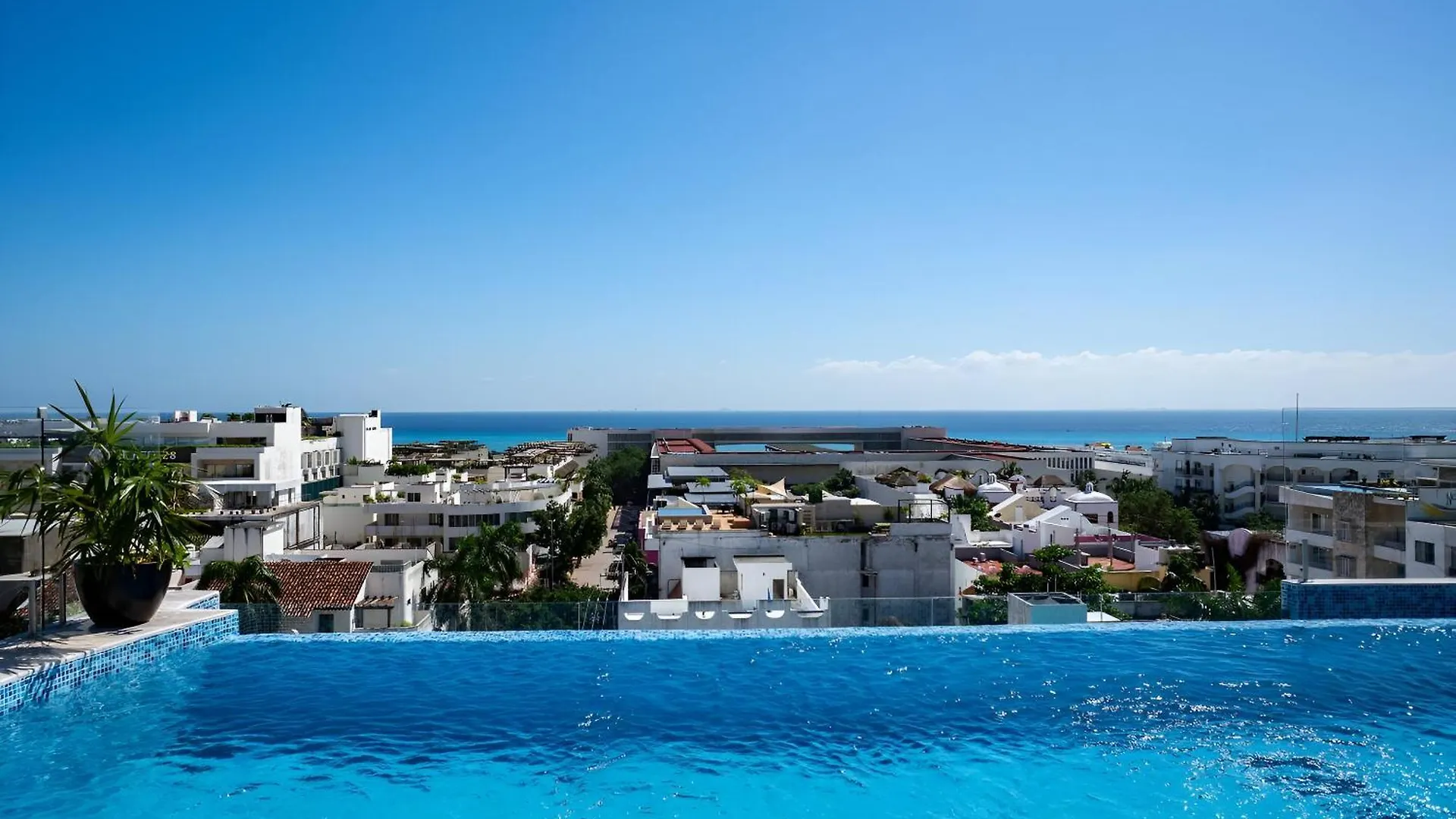 Modern Refuge Just Steps From 5Th Avenue Lejlighed Playa del Carmen